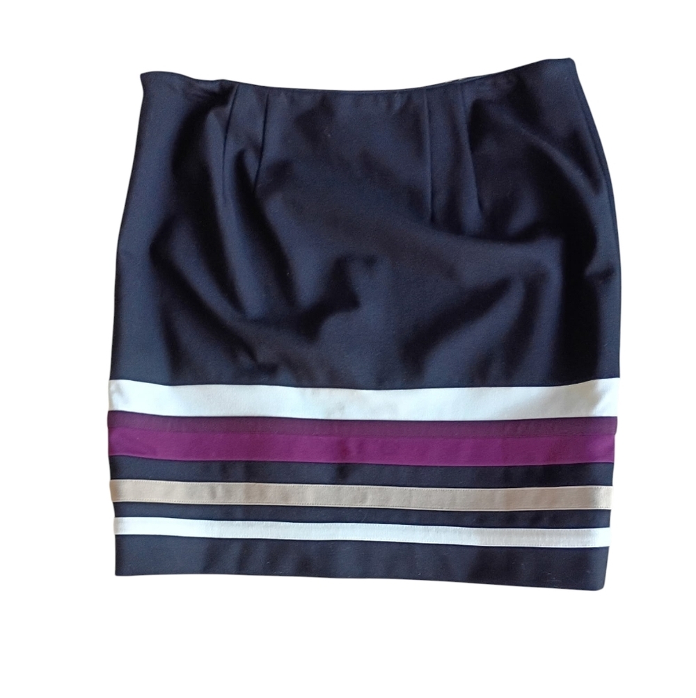 WHITE HOUSE BLACK MARKET Women's  Black & purple Skirt SZ 10